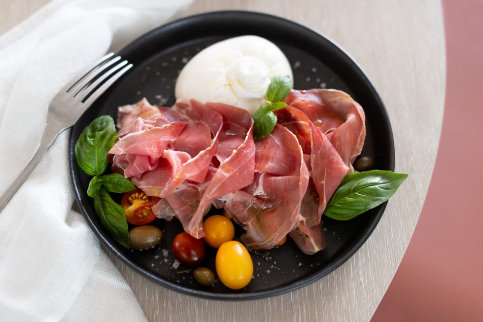 Bar and Restaurant Near Me | The Marke kitchen & Bar | Marke Kitchen | Best New Restaurants Sydney | Lunch Sydneydney